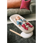 Babyvipp Yoga i bøketre med 3 liggeposisjoner bakside