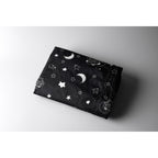 Bærbar mørkleggingsrullegardin Sleeptight 130x198 cm bakside med sugekopper