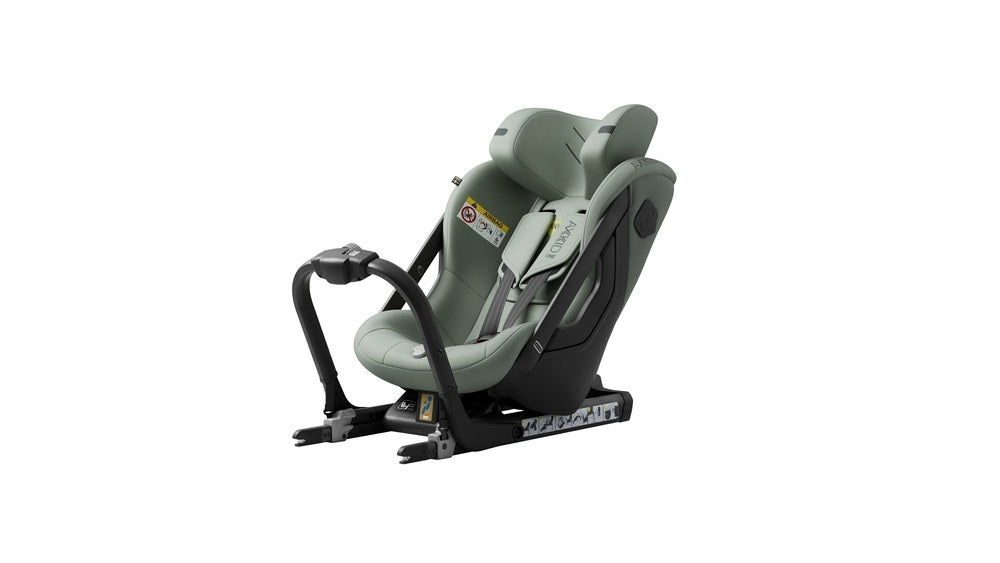 Bakovervendt bilstol One 3 ISOFIX 61-125 cm bakside