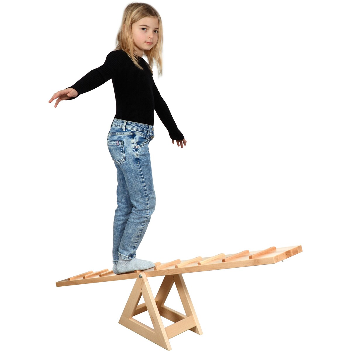 Balansevippe i bøketre 170 x 17 cm fra Eduplay detalj av trinn