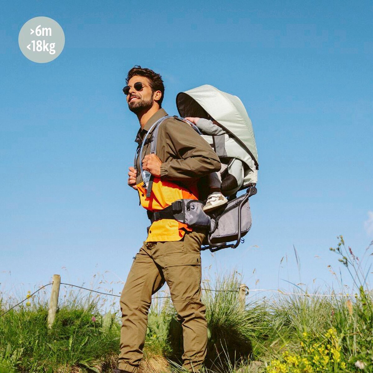 Bæremeis Moov & Hike med oppbevaringstaske og Camelback-lomme
