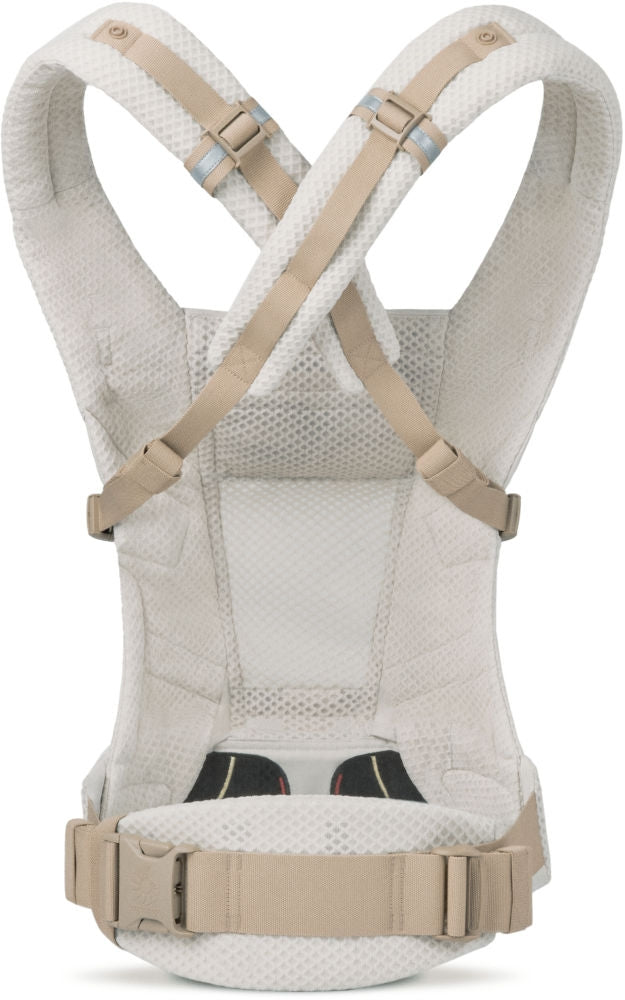 Detalj av SoftFlex Mesh materiale på Bæresele Adapt SoftFlex Mesh Natural Beige
