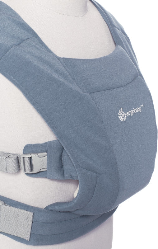 Detalj av spenner på Bæresele Embrace for nyfødte Oxford Blue