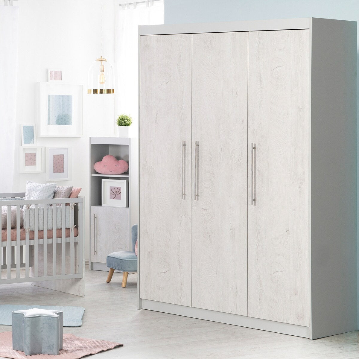 Barnegarderobe 3 dører Maren 2 med soft close bakside