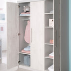 Detalj av soft close mekanisme på Barnegarderobe 3 dører Maren 2 med soft close