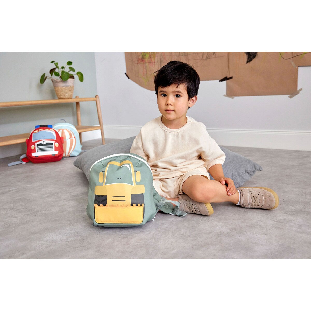 Barnehagesekk Tiny Backpack Drivers 3,5 l med 3D-detaljer - Lässig