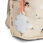 Detalj av refleksdetaljer på Barnesekk Tiny Farm 4L sand