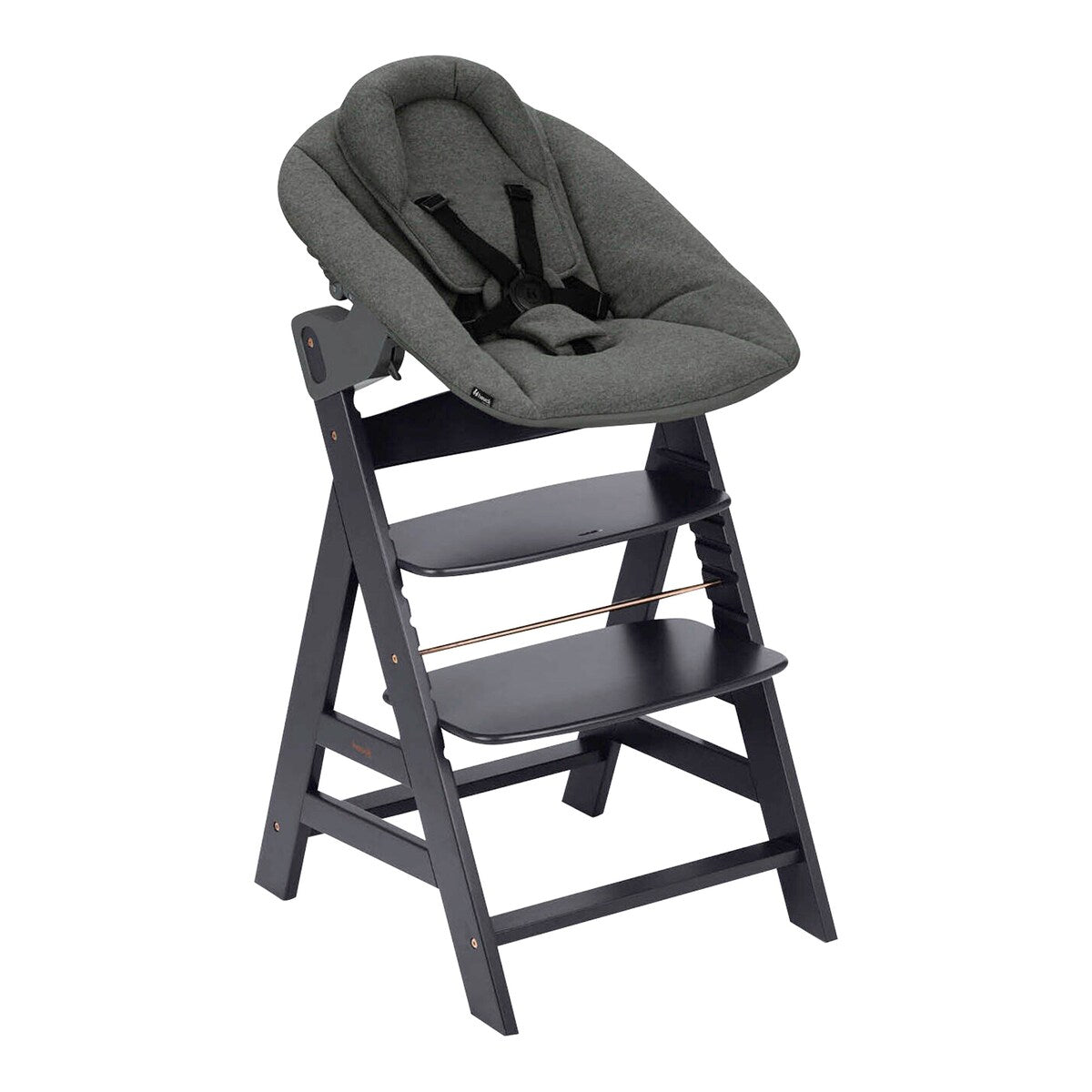 Barnestol Alpha+ med newborn-sett i bøk forfra