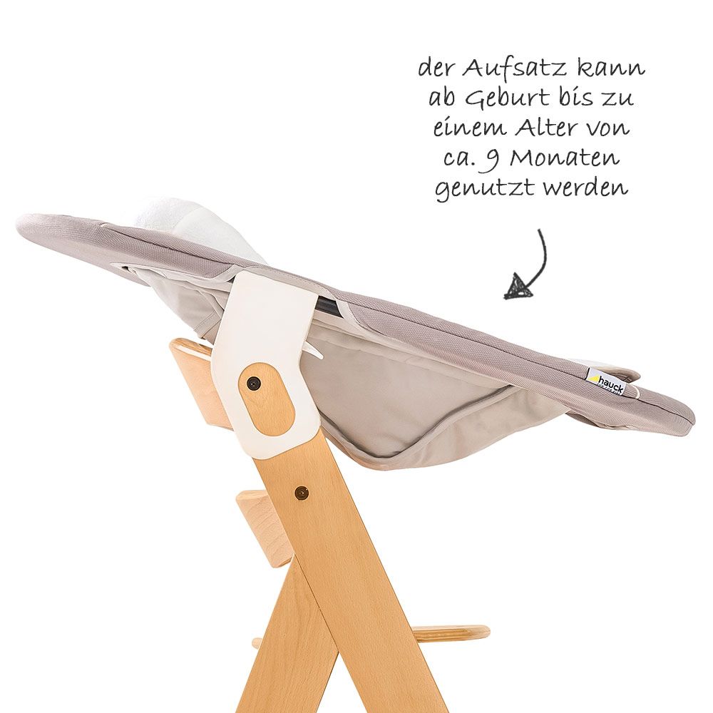 Barnestol Alpha Plus Natur 3-delt sett nærbilde av sikkerhetssele