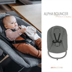 Barnestol Alpha Plus White sett med babyvippe detalj av sikkerhetssele