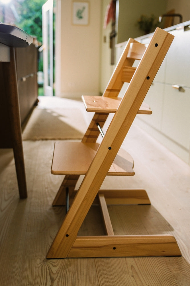 Barnestol Tripp Trapp bøk Wild Wood detalj av Baby Set sikkerhetsspaker