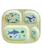 Barnetallerken i melamin med 4 rom Blue Ocean-print forfra