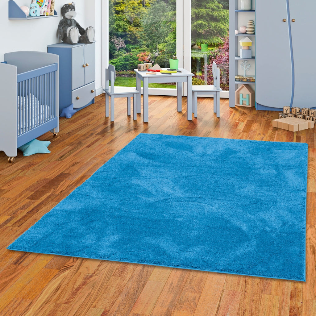 Barneteppe høyflor Silky Kids 100% polyester Øko-Tex bakside med antiskli