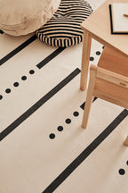 Barneteppe med linjer i bomull 130 x 160 cm detalj