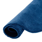 Nærbilde av mykt materiale på Barneteppe Silky Kids rundt langfloret 100 % polyester