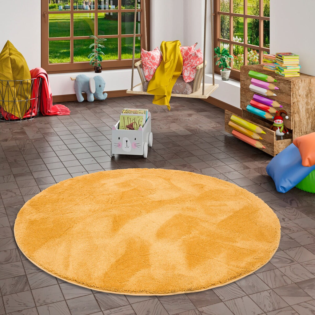 Barneteppe Silky Kids rundt langfloret 100 % polyester 30 mm - Pergamon