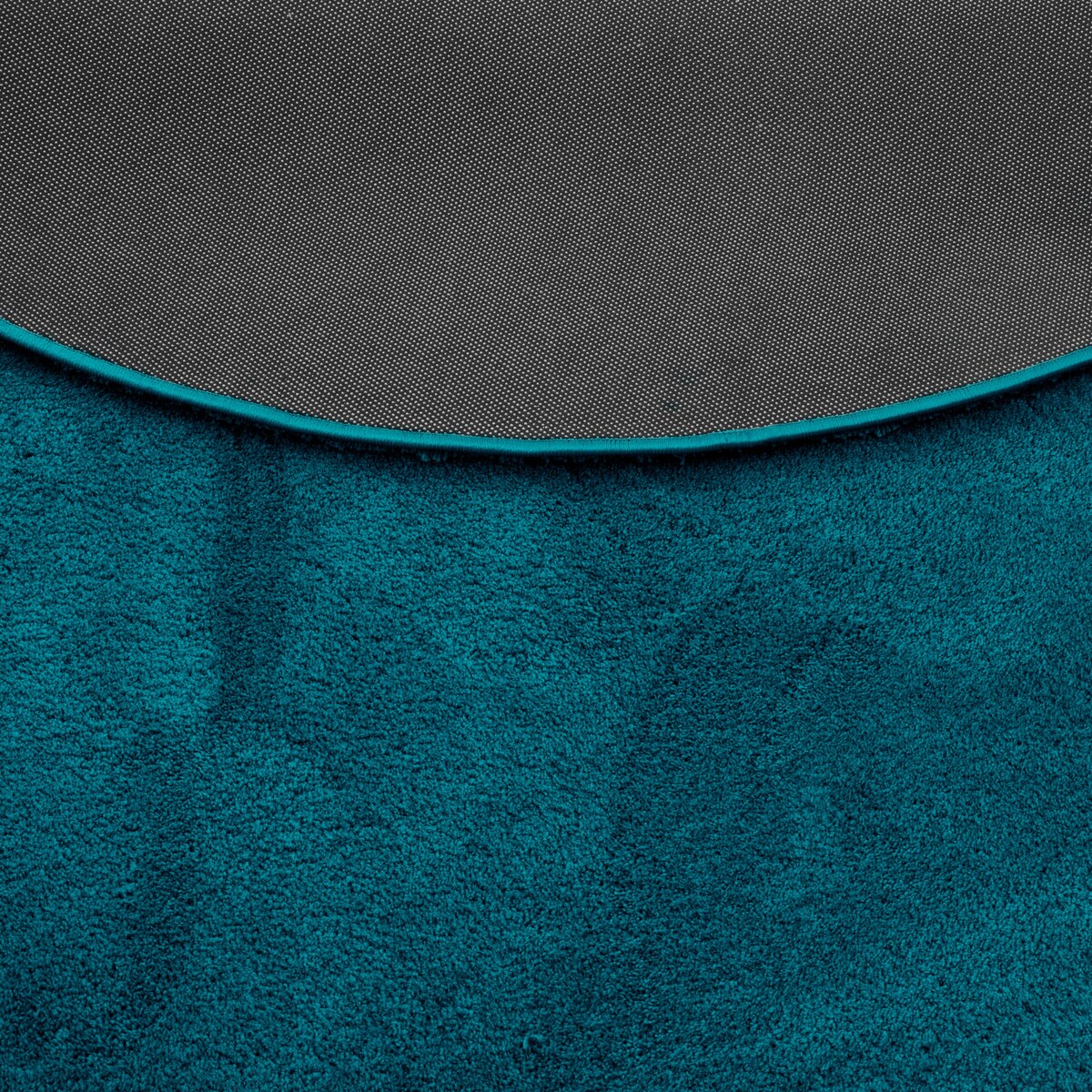 Barneteppe Silky Kids rundt langfloret 100 % polyester 30 mm - Pergamon