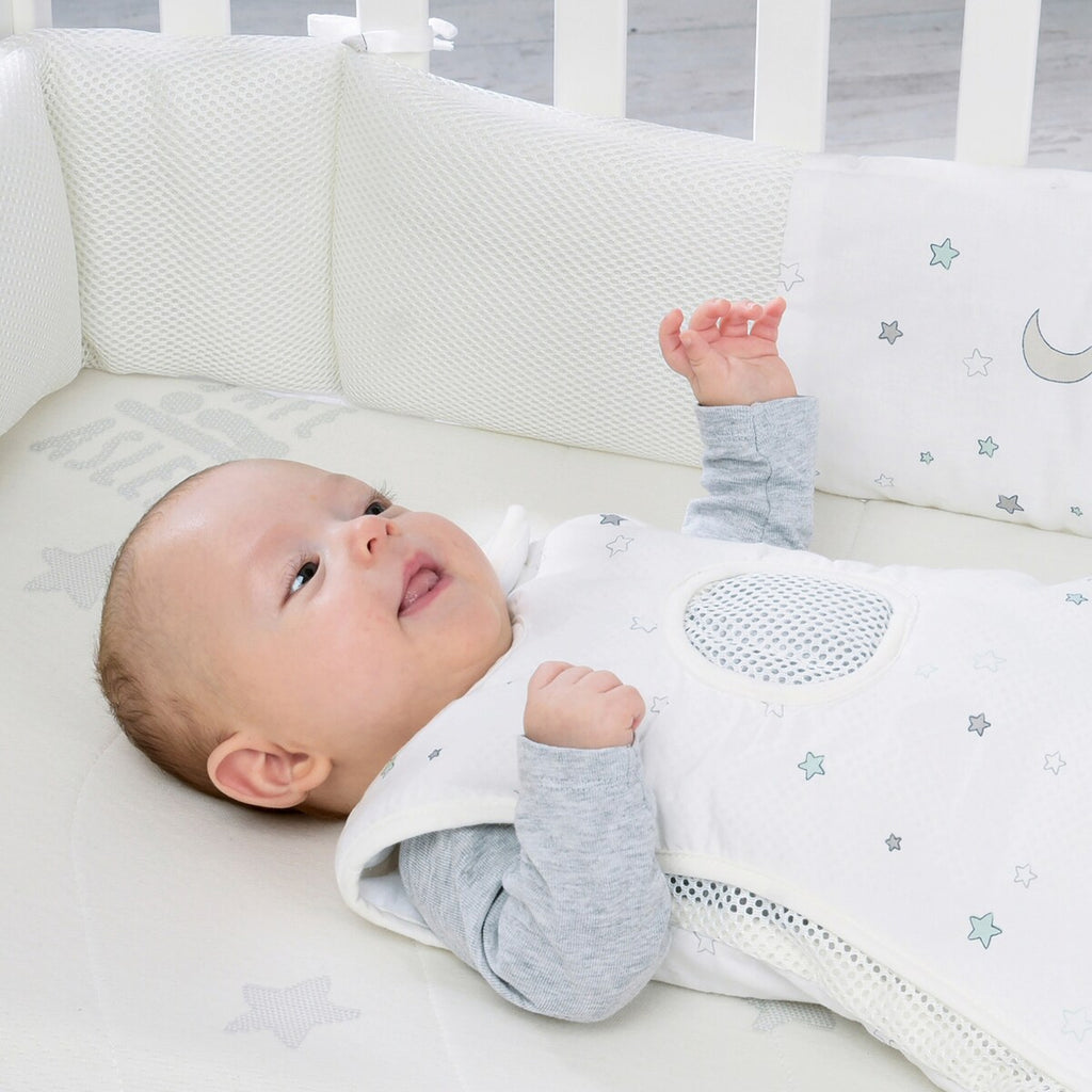 Bedside crib 3-i-1 Sternenzauber safe asleep® hvit bakside