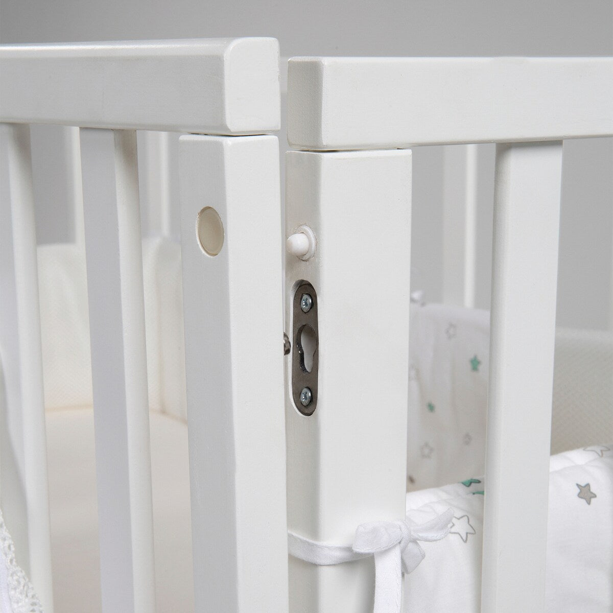 Sovepose fra Bedside crib 3-i-1 Sternenzauber safe asleep® hvit