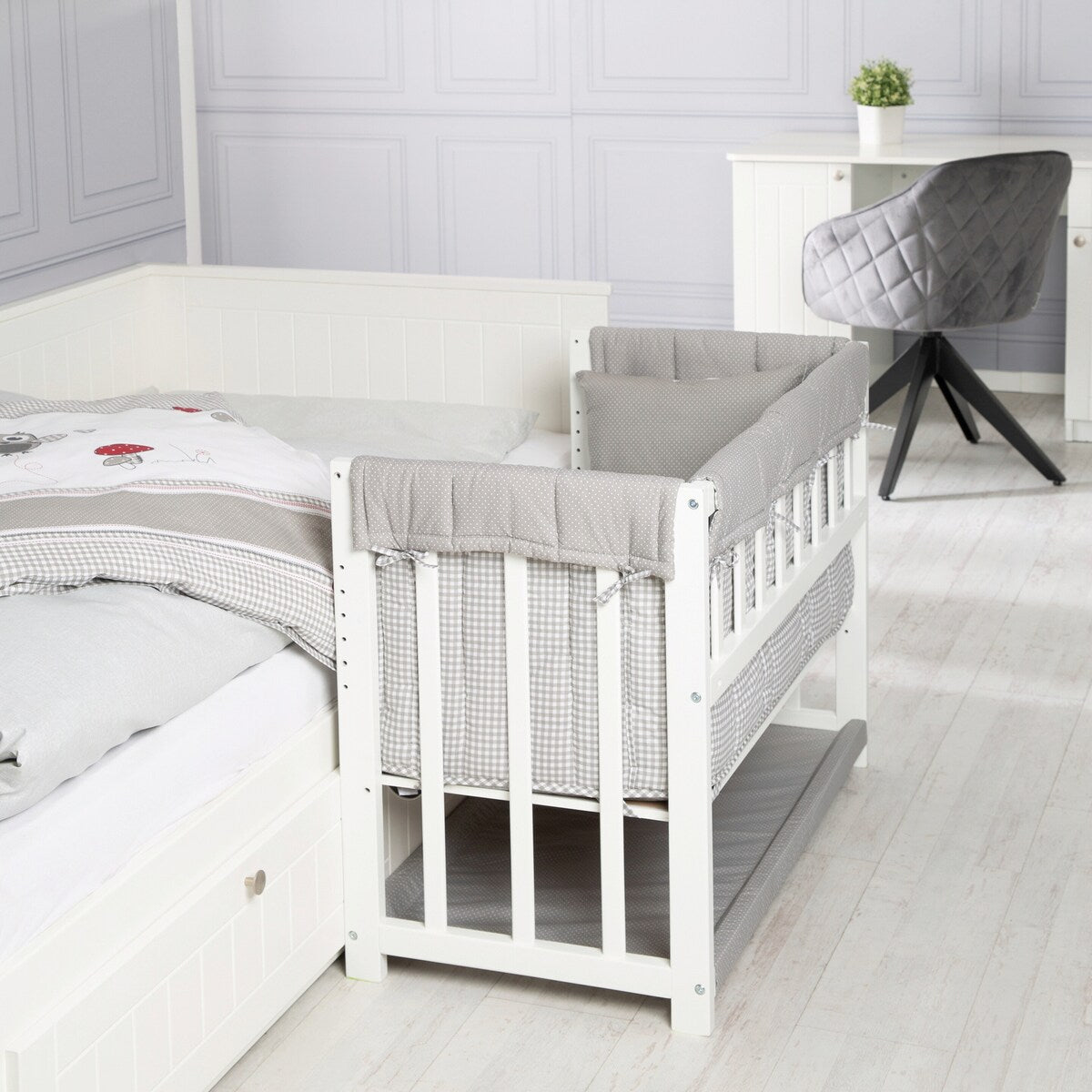 Bedside crib 4-i-1 Adam & Eule med vugge og himmel bakside