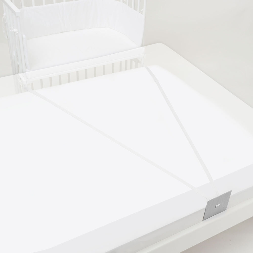 Detalj av bedside crib Boxspring i bøk skifergrå lakkert