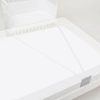 Detalj av bedside crib Boxspring i bøk skifergrå lakkert