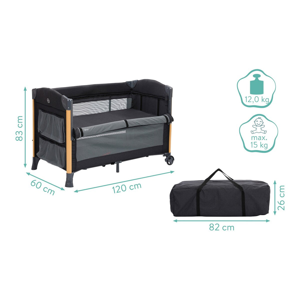 Bedside crib Cadiz montert ved foreldreseng