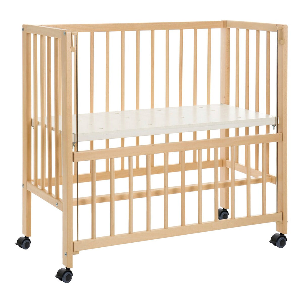 Bedside crib Cocon 40x90 cm massiv bøk med hjul detalj av hjul