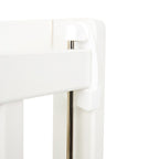 Bedside crib Cocon Plus med hjul montert ved foreldreseng