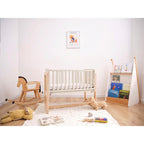 Bedside crib Hato 3-i-1 i bøk og gummitre som skrivebord