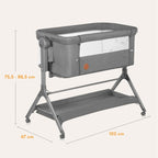 Bedside crib Leonie Plus 3-i-1 med madrass og hjul med låsbare hjul