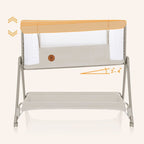 Montert Bedside crib Luna med hjul i soverom
