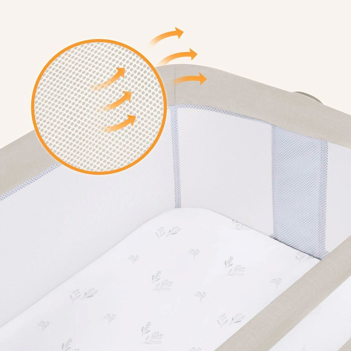 Nærbilde av netting i Bedside crib Luna
