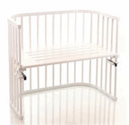 Bedside crib Maxi hvit lakkert, også for tvillinger forfra