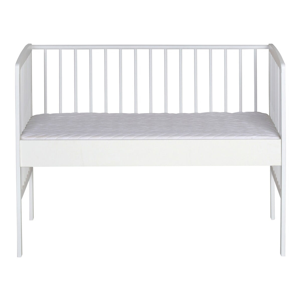 Nærbilde av bedside crib Micky Plus 60x120 cm for boxspringsenger