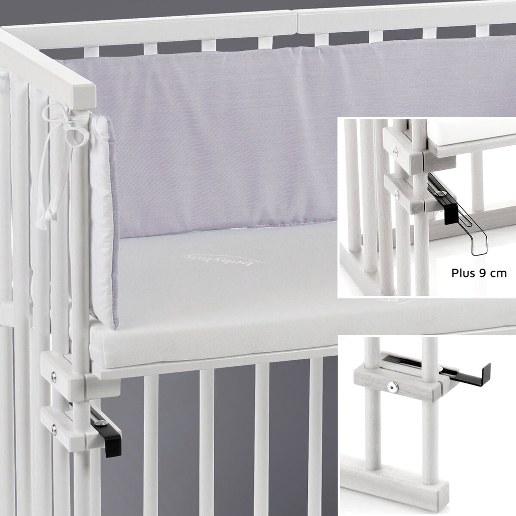 Montert bedside crib Midi med madrass Classic Soft bøk i barnerom