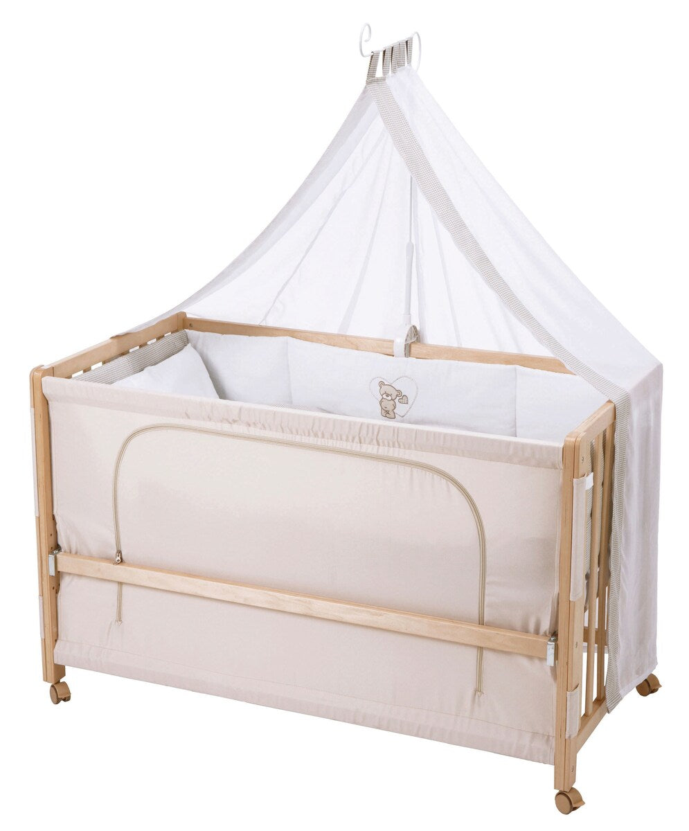 Bedside-seng Room Bed 60x120 cm Liebhabär detalj av stoffvegg