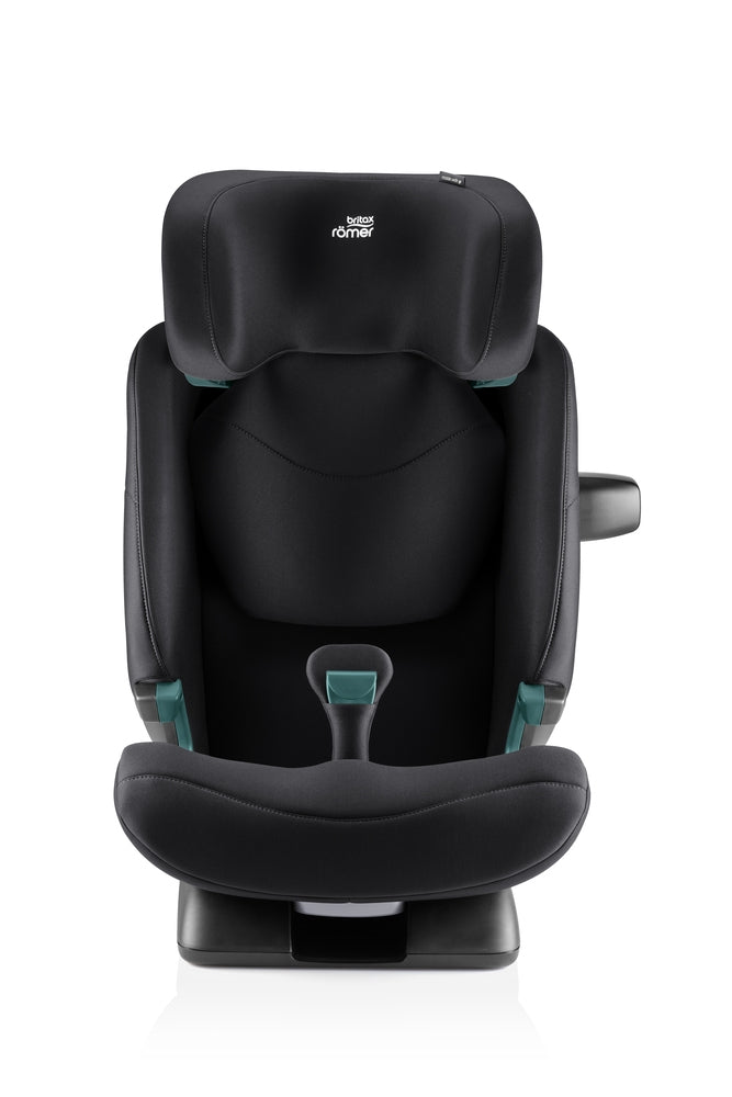 Montert Bilstol SAFEFIX 3,5–12 år Deep Black i bil