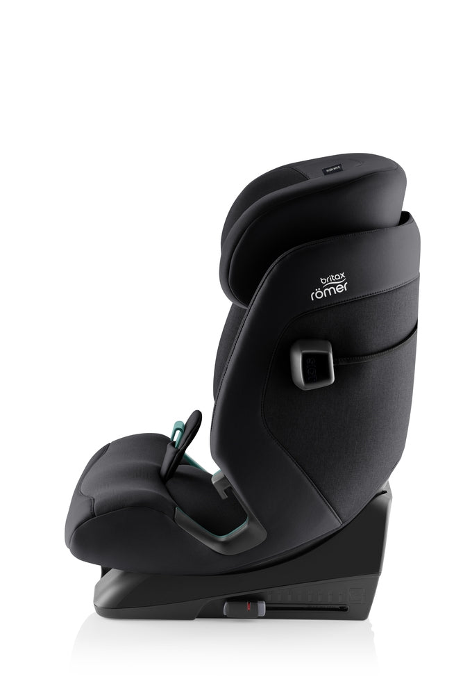 Detalj av justerbar hodepute på Bilstol SAFEFIX Style 3,5–12 år Carbon Black