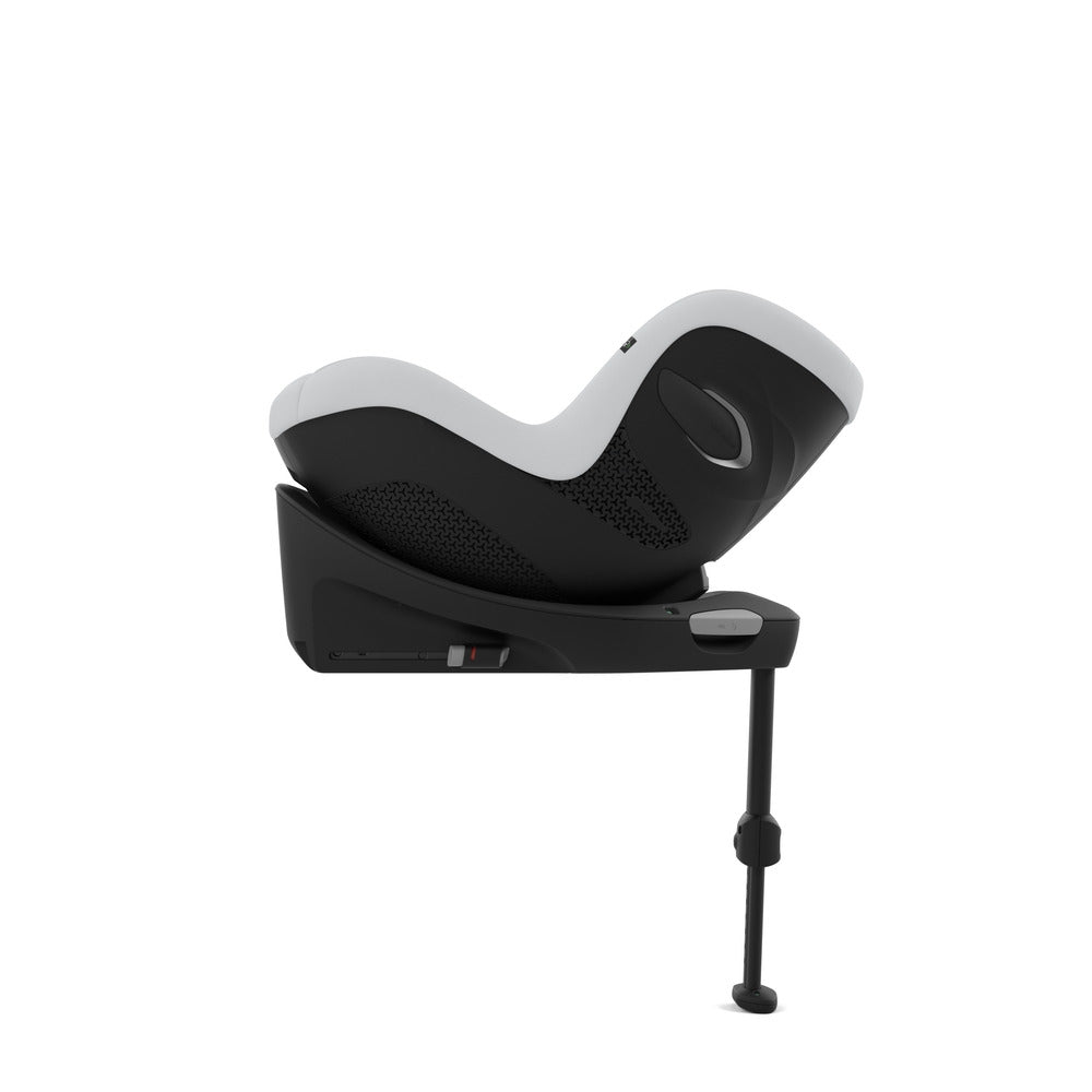 Nærbilde av stoff og ventilasjon på Bilstol Sirona G i-Size 360° Fog Grey