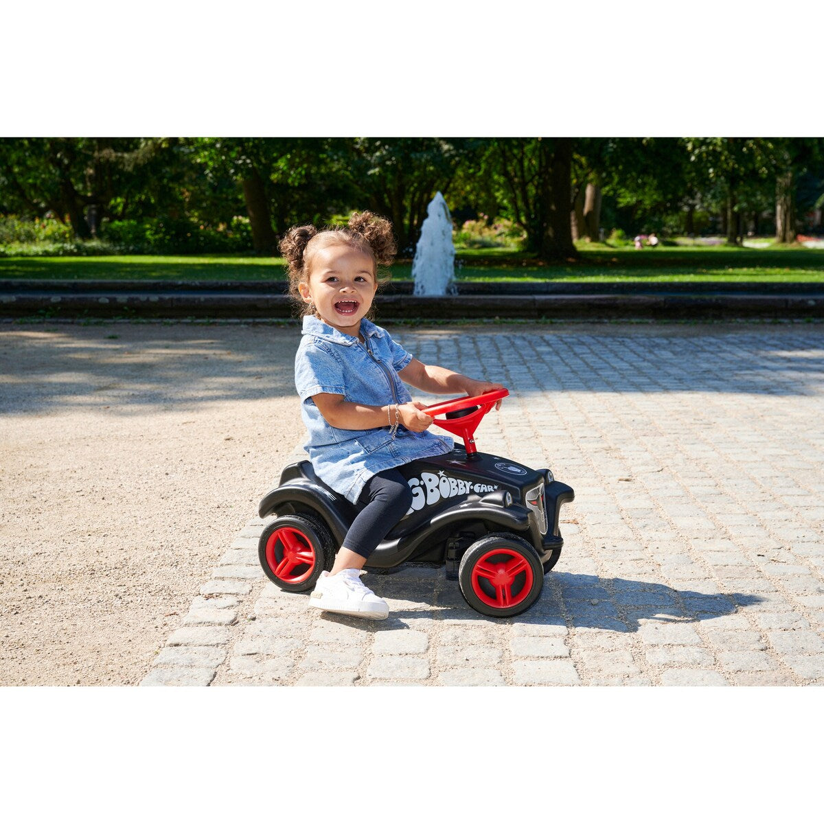 Bobby Car Classic Little Rocker gåbil nærbilde av setet