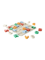 Bokstavpuslespill i tre FSC® 26 deler fra 10 mnd bakside