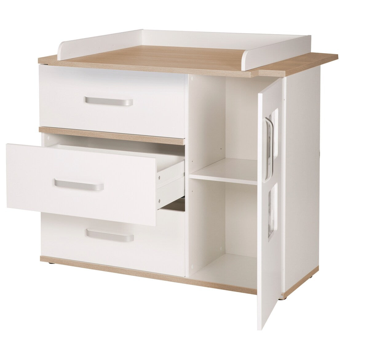 Montert Bred stellekommode Pia 102x117 cm med softclose i barnerom