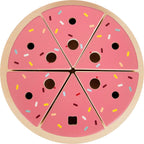 Bursdagskake i tre med borrelås FSC 100% Tasty vist med kakehever