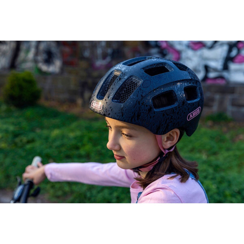 Sykkelhjelm Youn-I 2.0 med LED-baklys for ungdom - ABUS