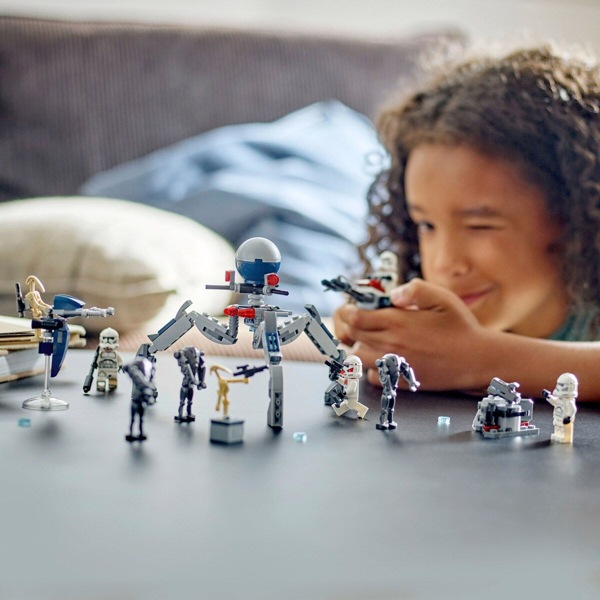 Clone Trooper™ & Battle Droid™ Battle Pack montert med kjøretøy