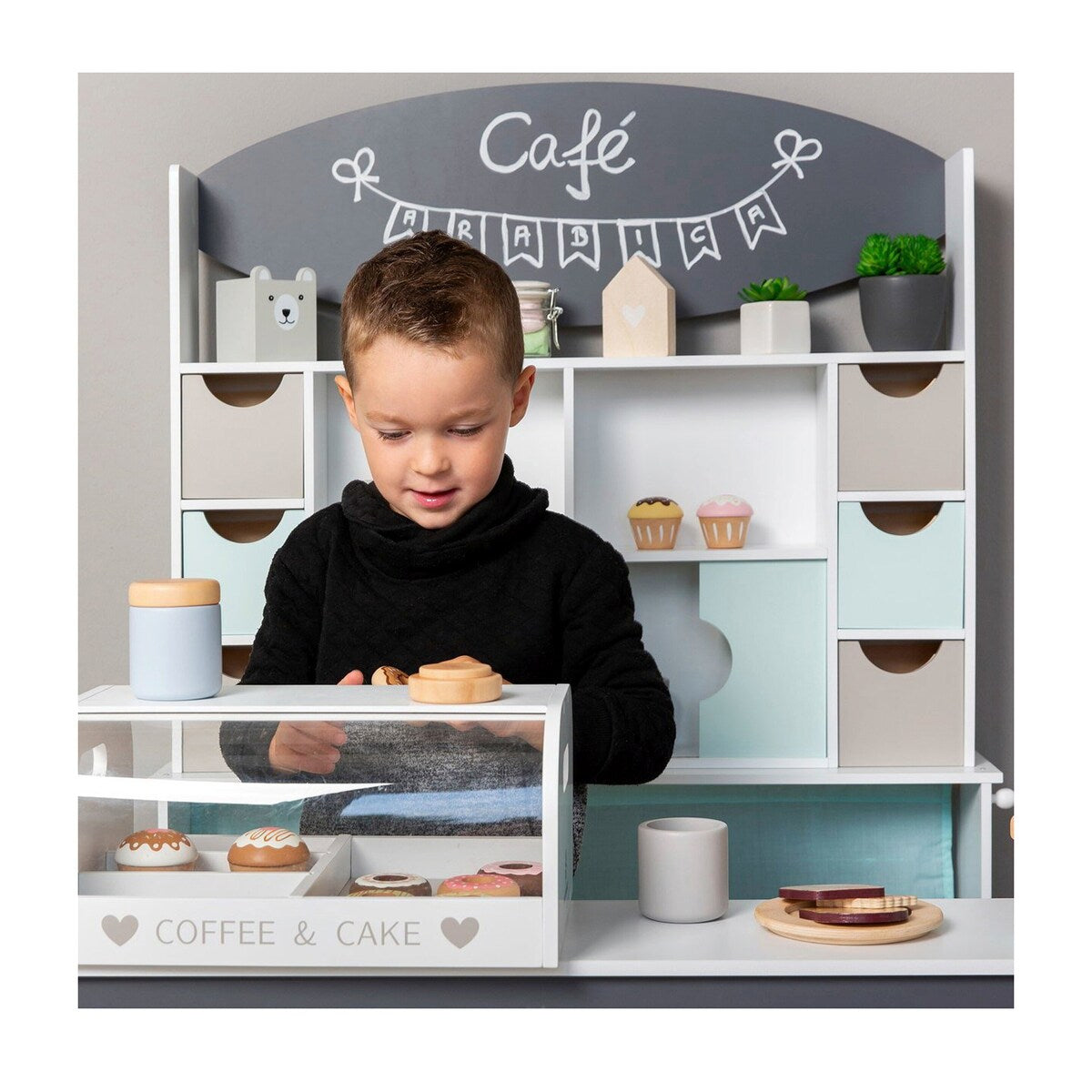 Detalj av donuts og muffins i Coffee & Cake Box Vanilla