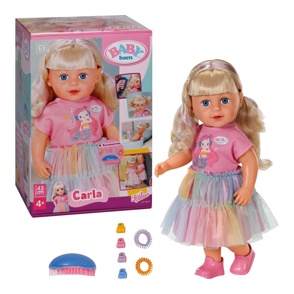 Dukke Carla 43 cm sett bakfra med klær