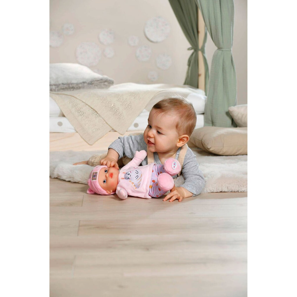 Dukke Sweetie for babies med rangle bakside