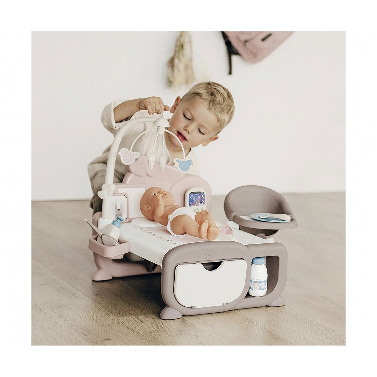 Detalj av Dukkelekerom 3-i-1 Baby Nurse Cocoon Smoby